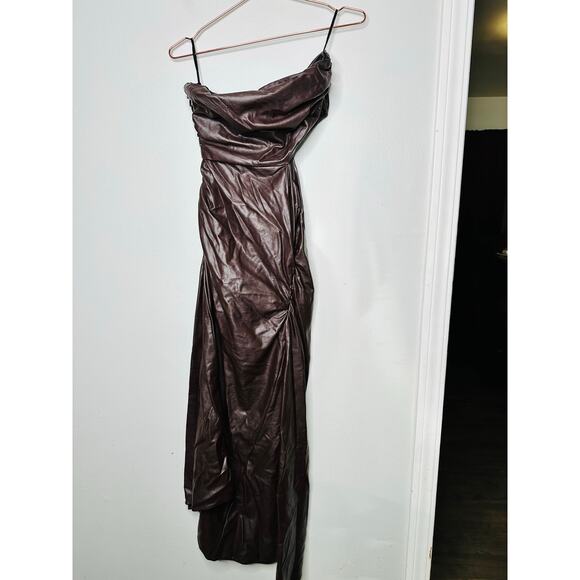A.L.C. Brown Faux Leather Sleeveless Strapless Ruched Side Cutout Andie Dress 8 - Picture 4 of 16